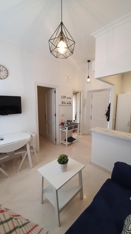 Encantador Apartamento En El Corazon De Sevilla エクステリア 写真
