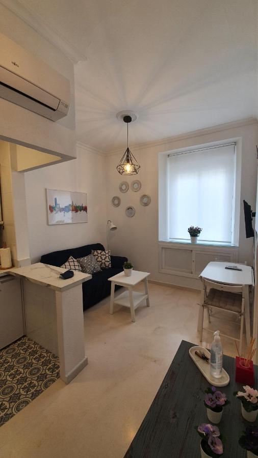 Encantador Apartamento En El Corazon De Sevilla エクステリア 写真