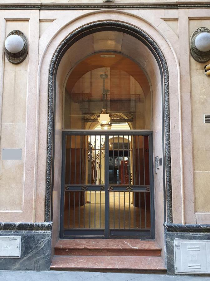 Encantador Apartamento En El Corazon De Sevilla エクステリア 写真